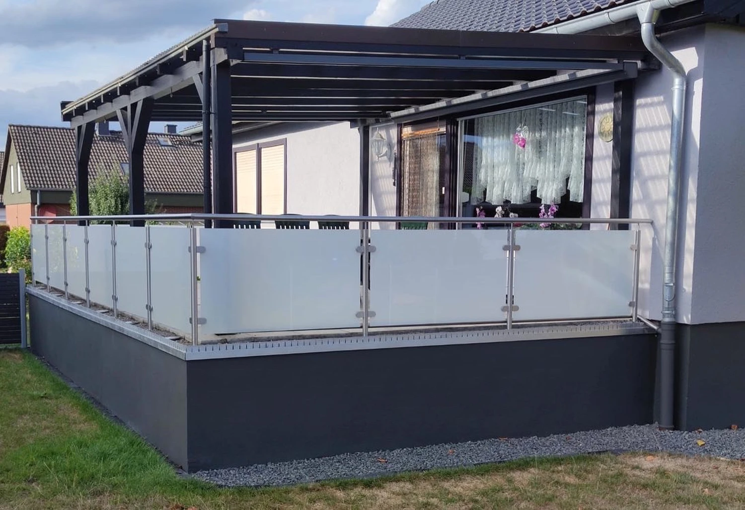  M&N Metallbau - Balkongeländer