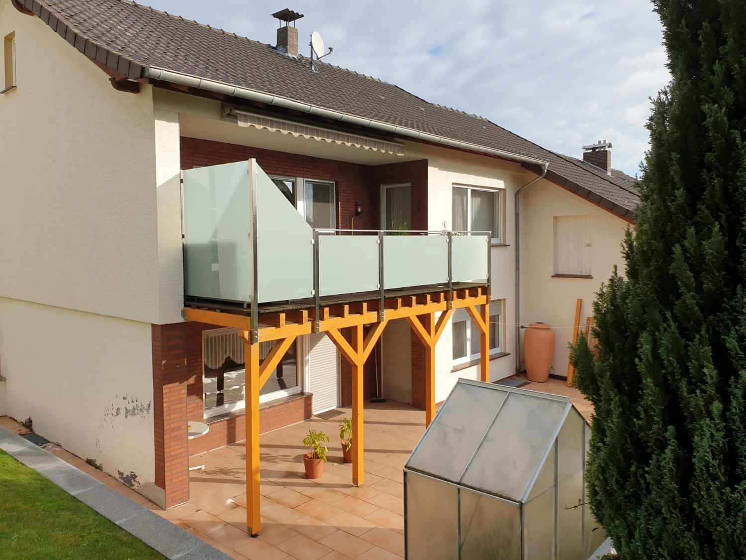  M&N Metallbau - Balkongeländer